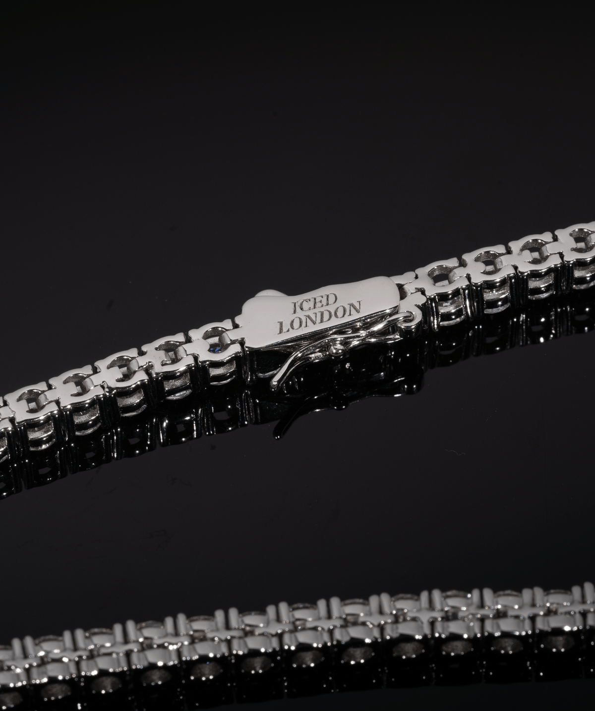Diamond Tennis Chain | colour:white | Design and styling detail