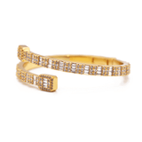 Baguette Bangle in Yellow Gold