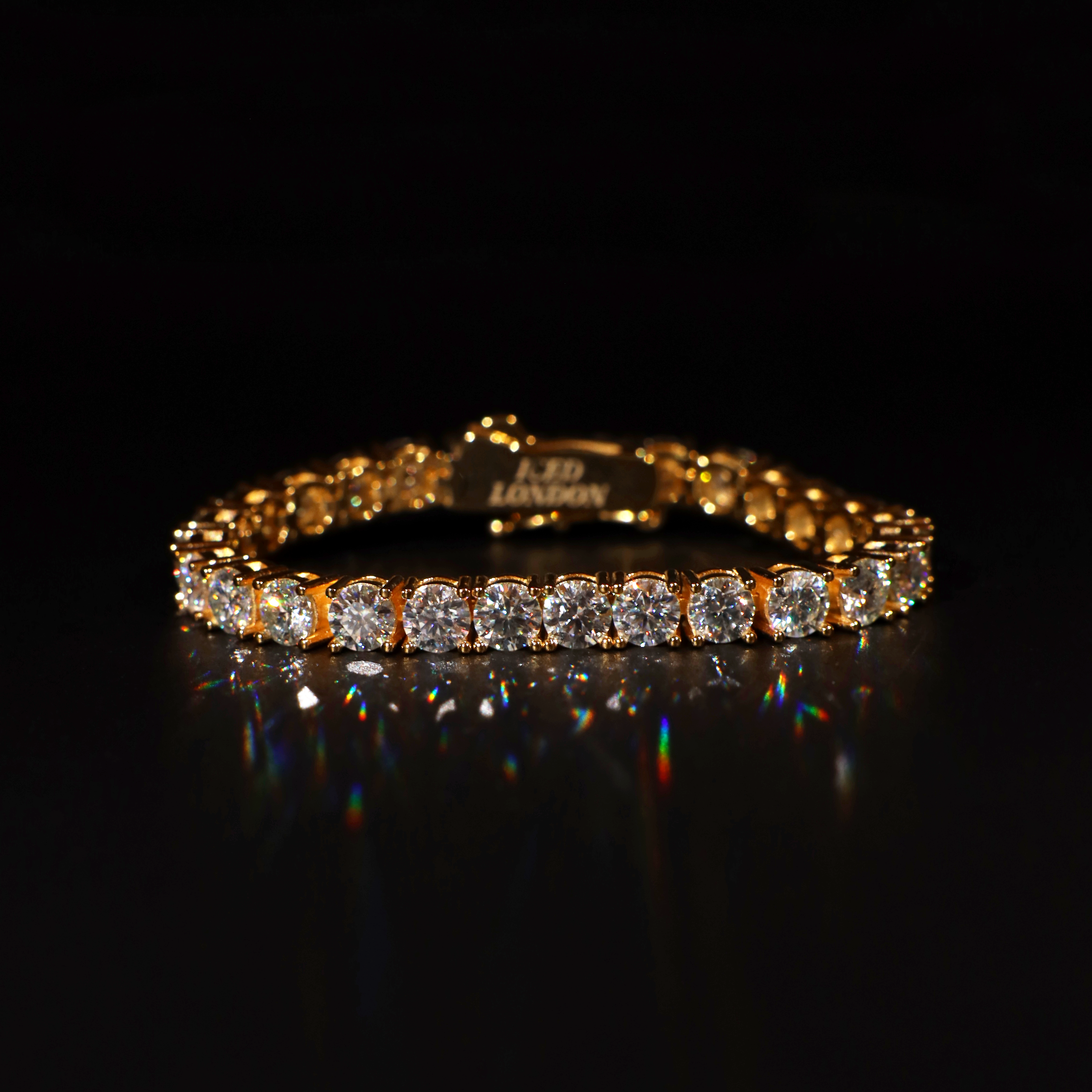 6mm Round-Cut Tennis Bracelet in Yellow Gold