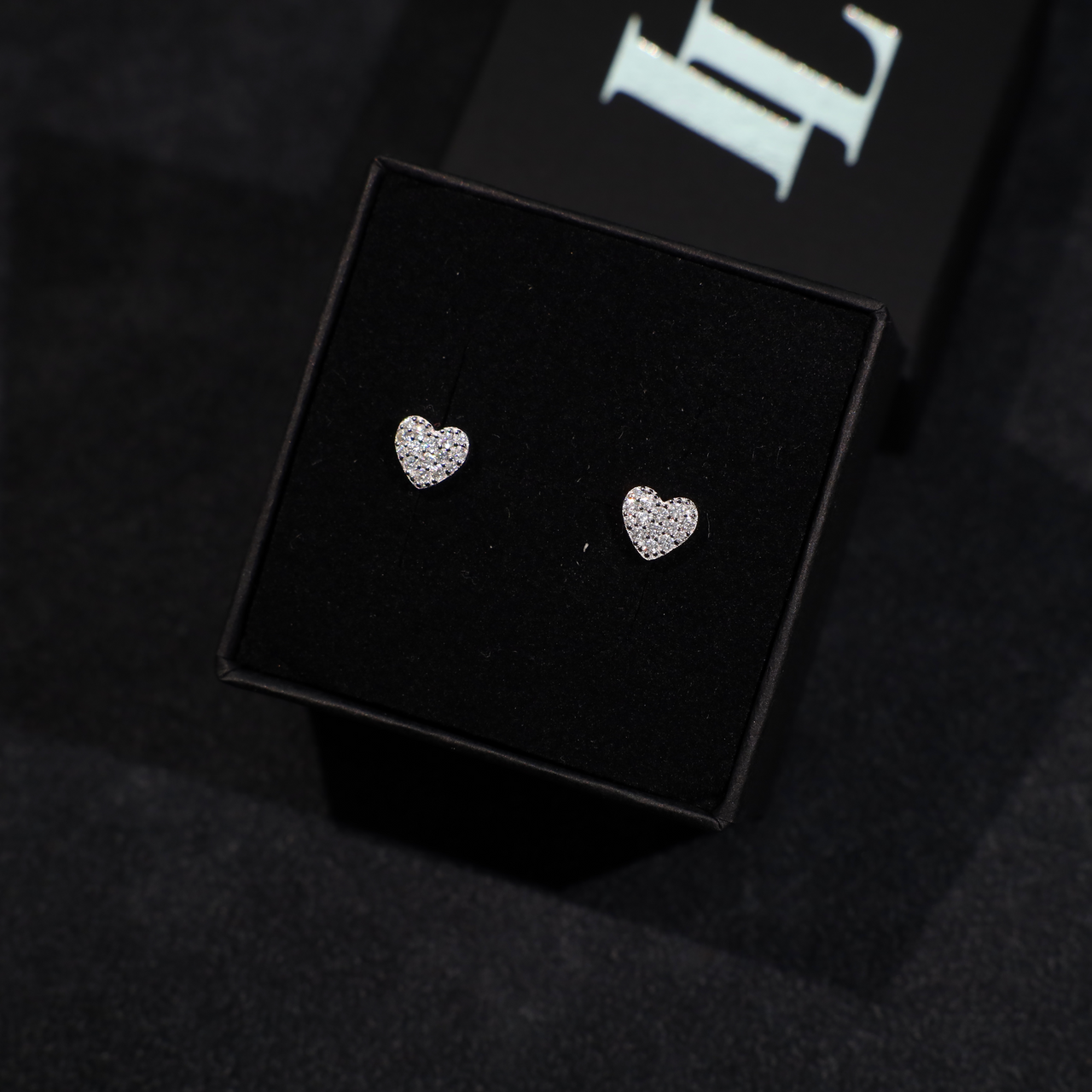 Mini Heart Earrings (White Gold)