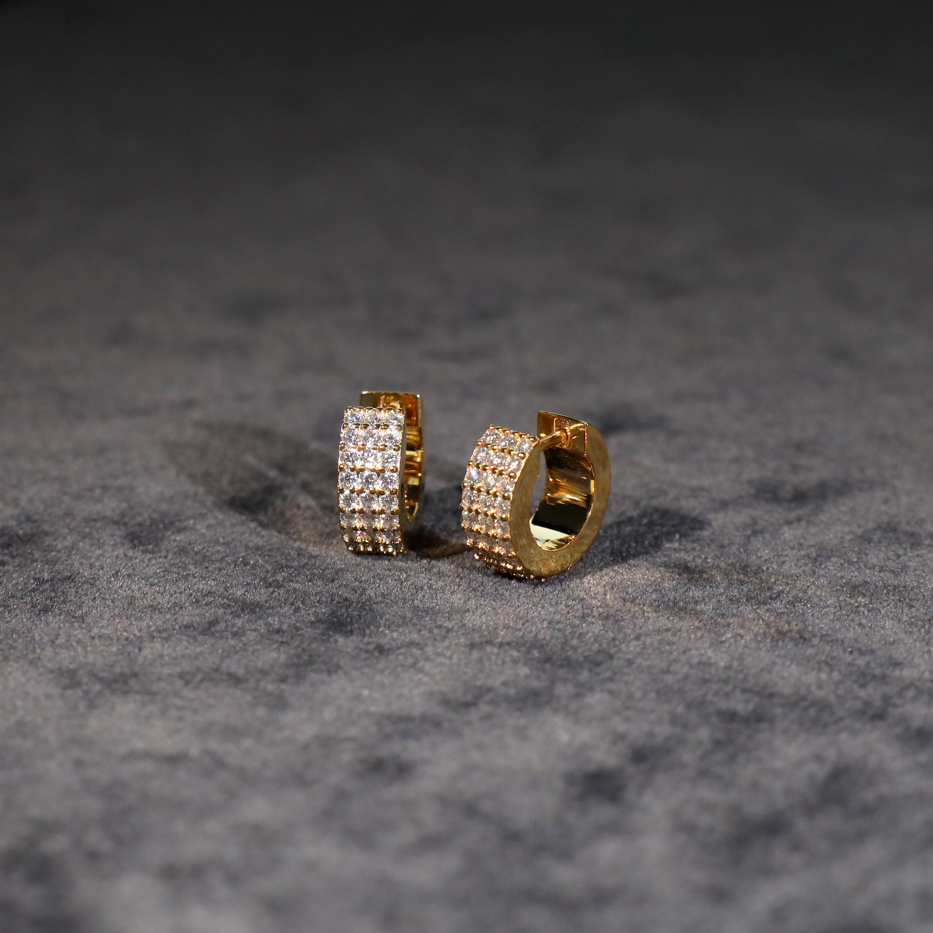 585 gold earrings - symbol of infinity adorned with zircons and round  pearl, studs | Jewelry Eshop