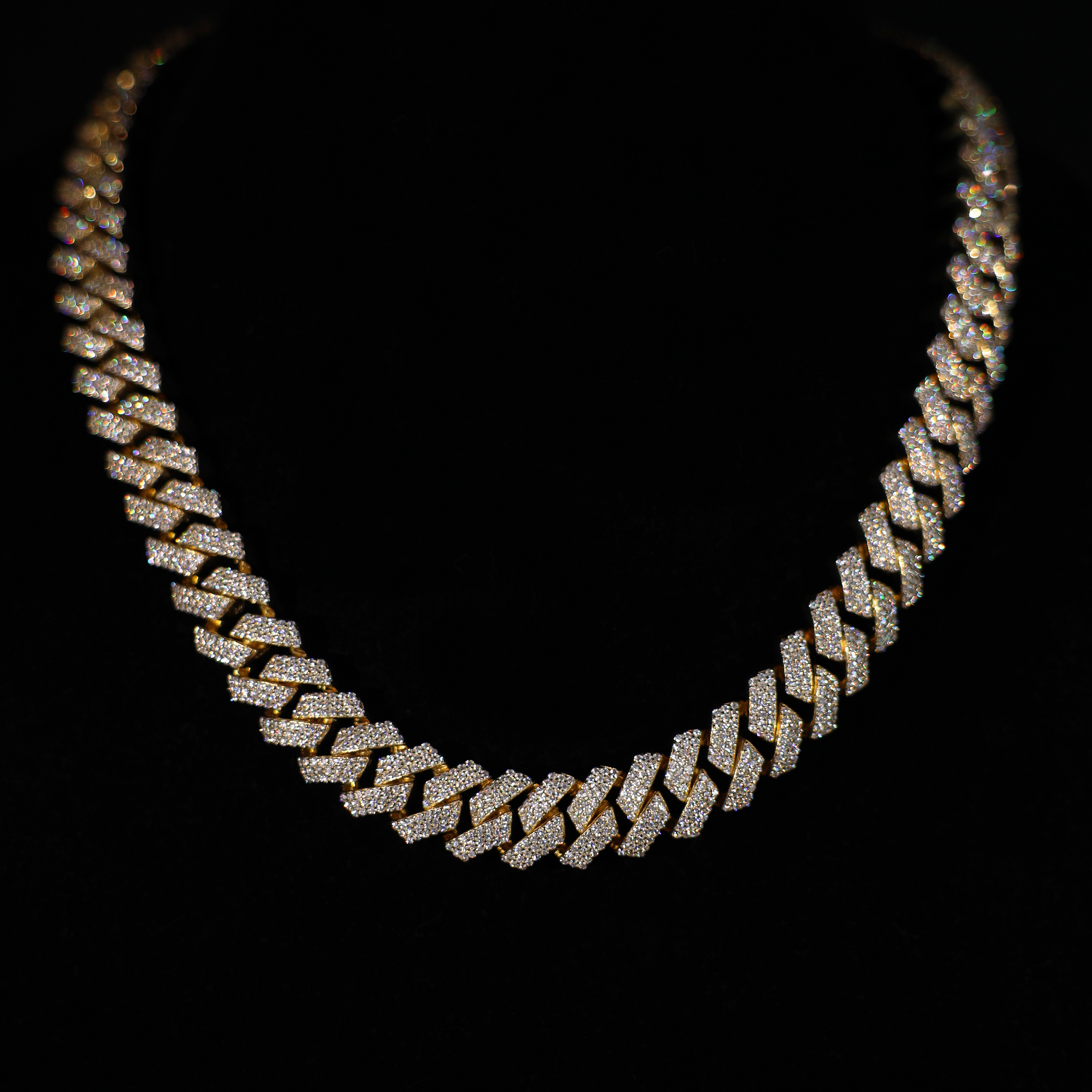 15mm Prong Cuban Link Chain Gold