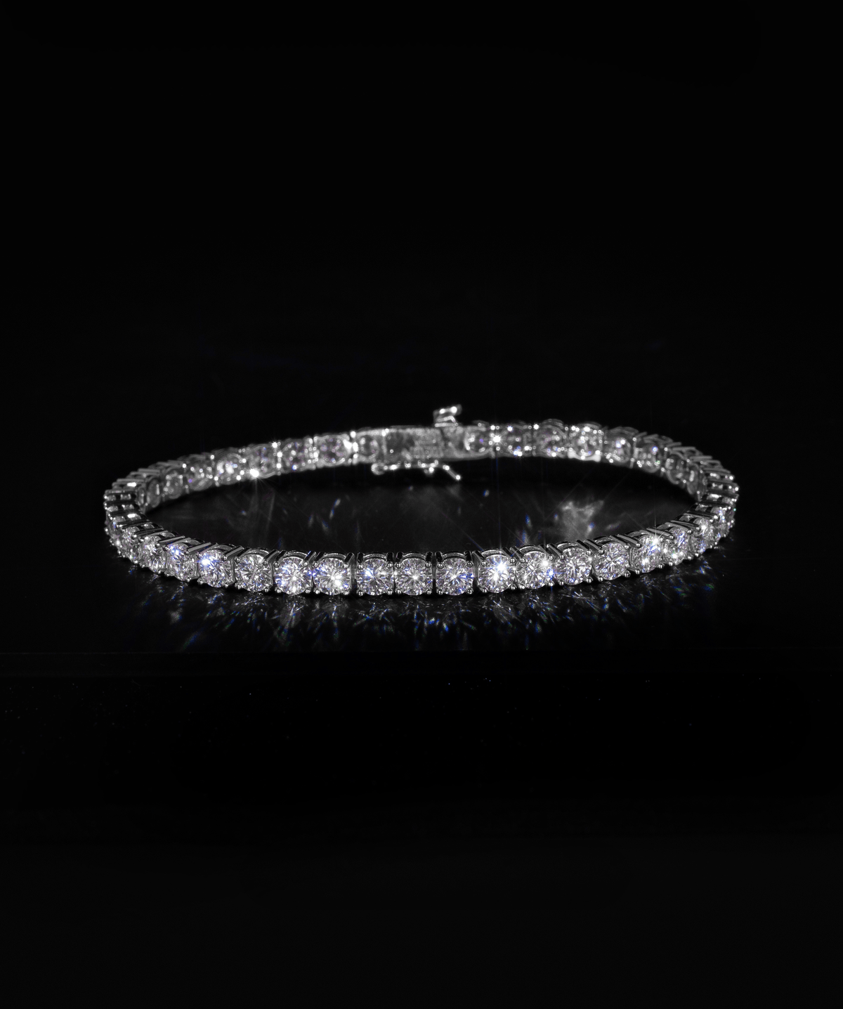 Diamond Tennis Bracelet | colour:white | Design and styling detail