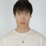 Clover Pendant — White Gold view 2 | colour:white