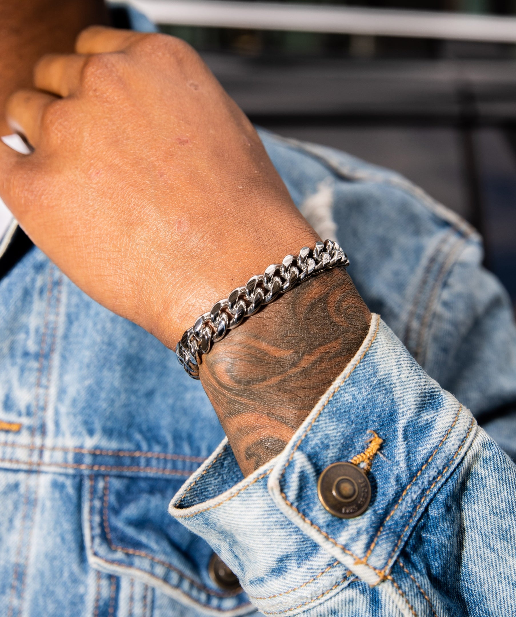 Cuban Link Bracelet, 10mm Miami Cuban Link Bracelet in White Gold