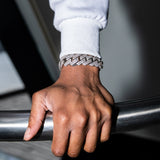 19mm Diamond Prong Link Bracelet in White Gold