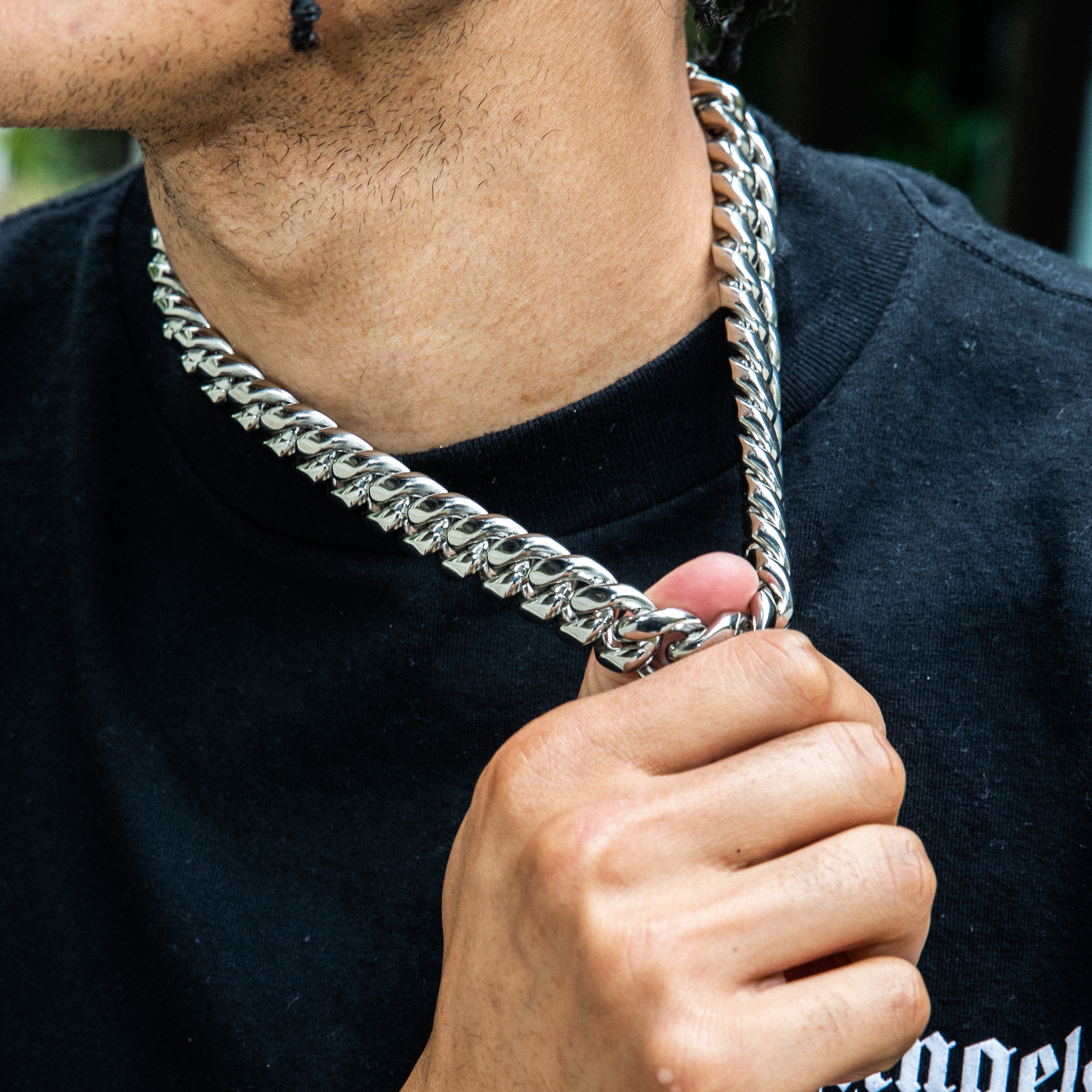 18mm Miami Cuban Link Chain in White Gold